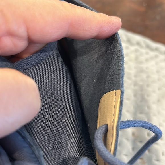 Blue Suede Extremely Comfy Hush Puppies Walking Shoes-sz 8 - Picture 12 of 13